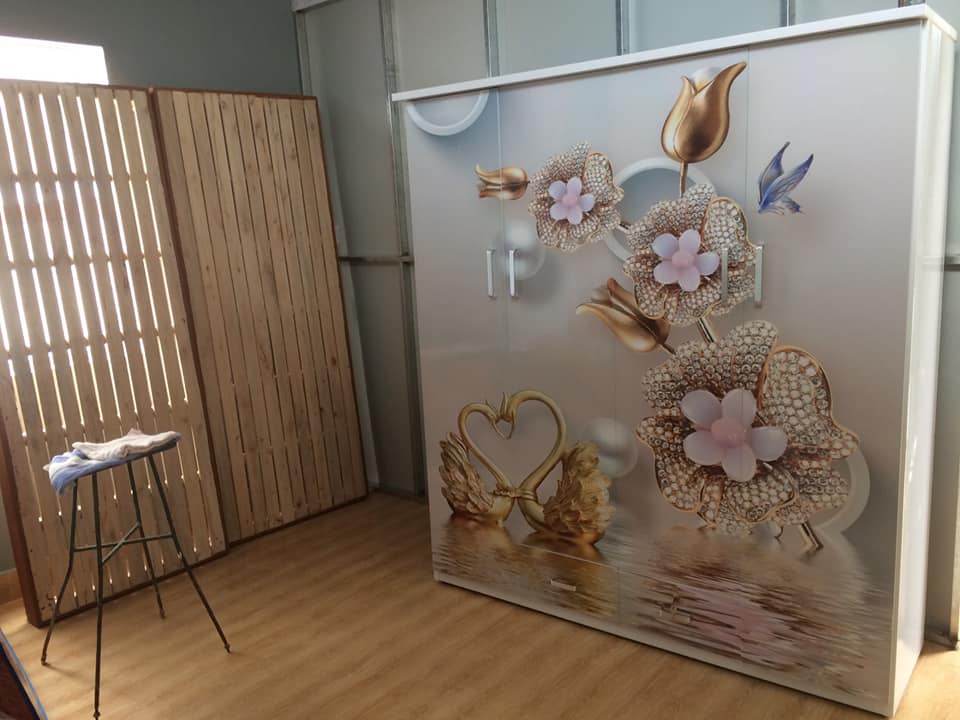Tủ Quần Áo Nhựa 4 Cánh 3D- HOA 2 CON THIÊN NGA.